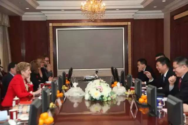 加拿大安大略省Wynne省長一行來訪ku娛樂真人體育平臺下載