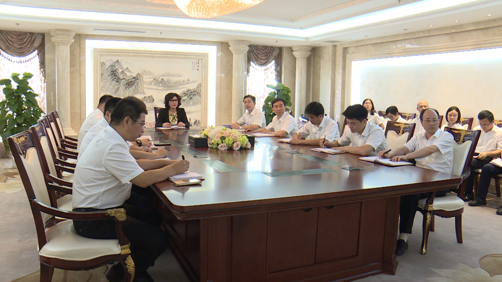 ku娛樂真人體育平臺下載集團組織召開理論學習會,學習習近平總書記“7·26”重要講話精神