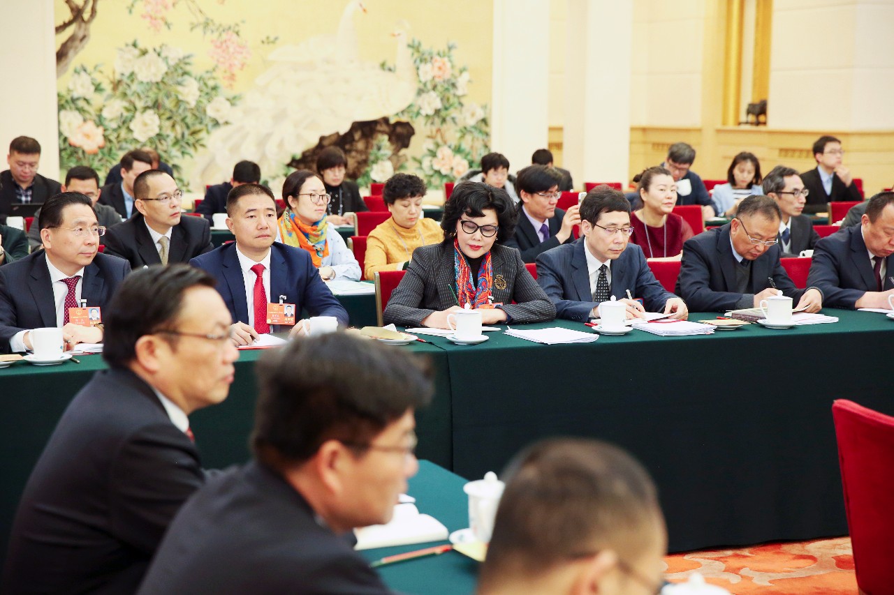 【媒體聚焦】李藝連代表:深化“最多跑一次”改革