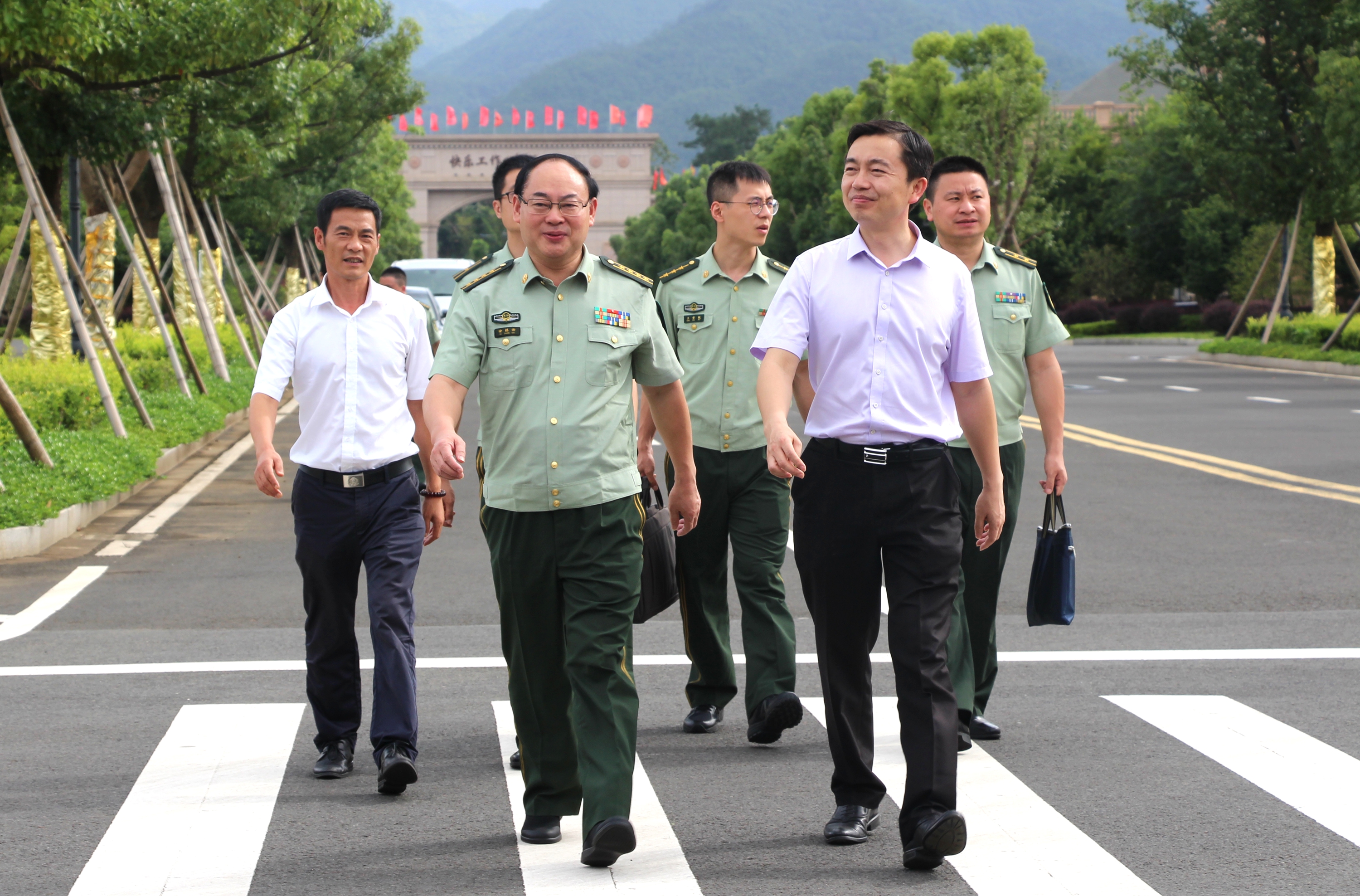 新疆省消防總隊調研ku娛樂真人體育平臺下載航空小鎮