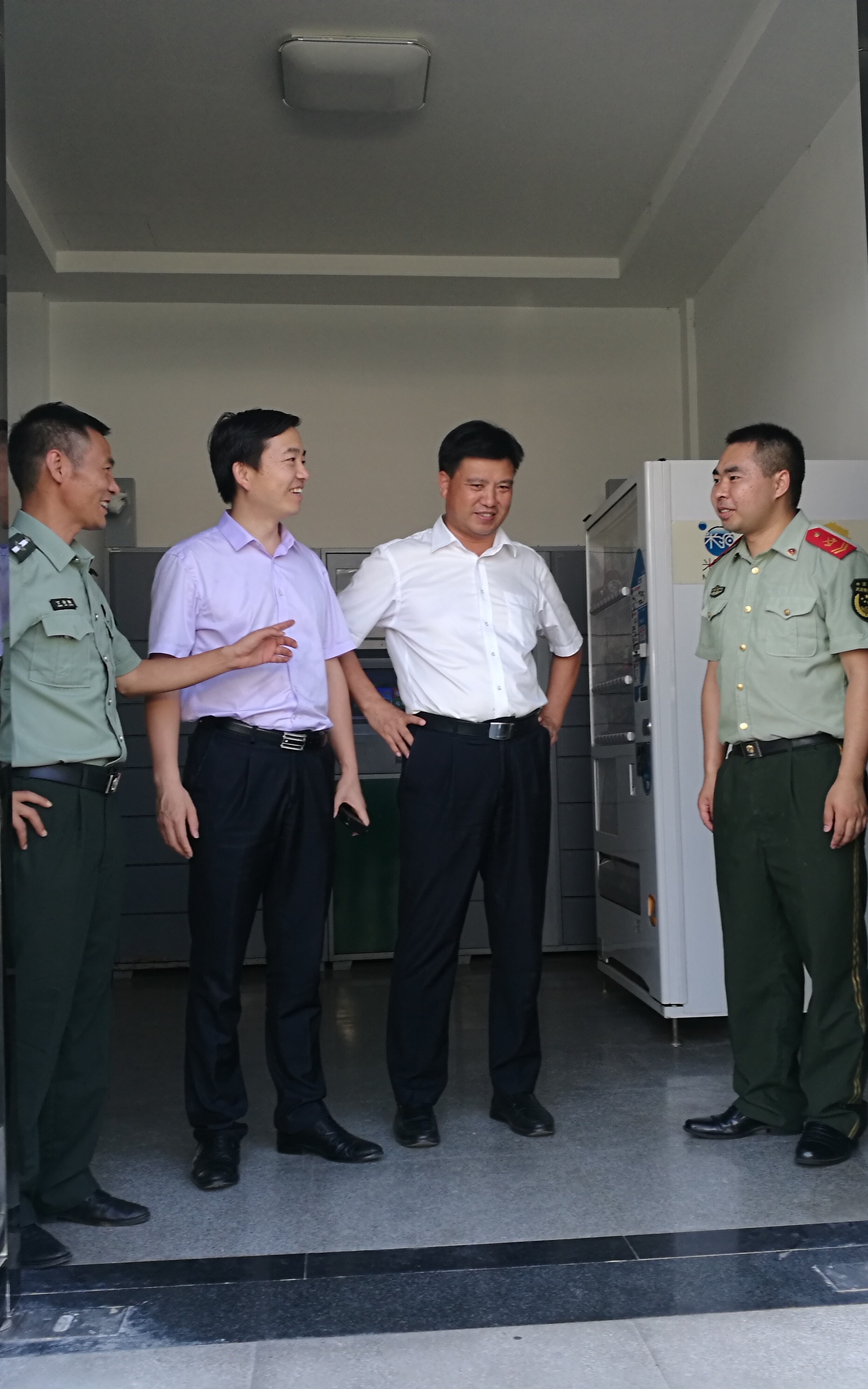 ku娛樂真人體育平臺下載集團八一慰問人民子弟兵